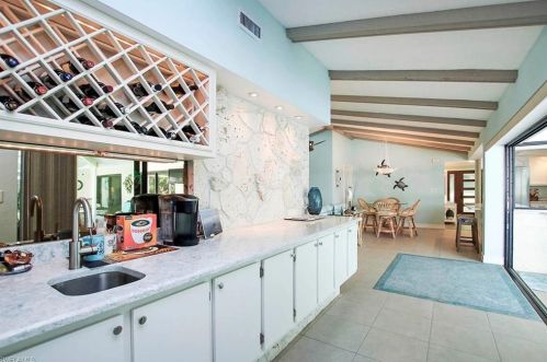 1275 Par Vw Dr, Sanibel FL  33957-6401 exterior