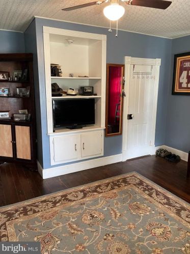 3756 Withers Larue Rd, Charles Town WV  25414-5425 exterior