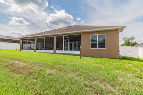 6462 Hickory View Dr, Lakeland FL  33813-0805 exterior