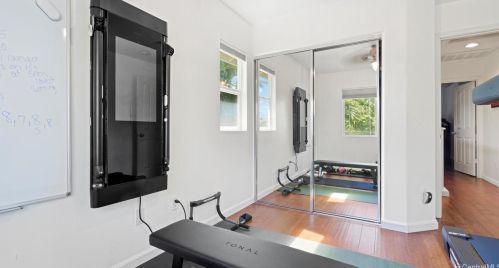 91-6425 Kapolei Pkwy, Ewa Beach HI  96706 exterior