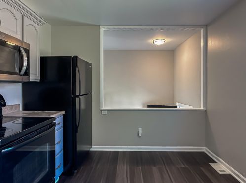 7131 Manderlay Dr, Florence KY  41042-2623 exterior