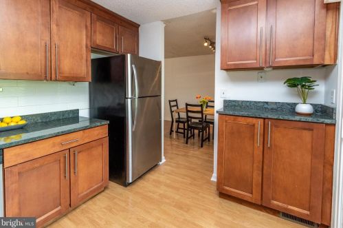 48 Drewes Ct, Lawrence Township NJ  08648-2634 exterior