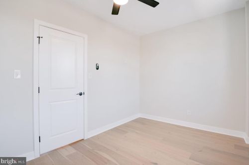 617 18th St, Washington DC 20020-6812 exterior