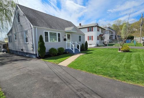 17 Wynola Ave, New Britain, CT 06051-3620