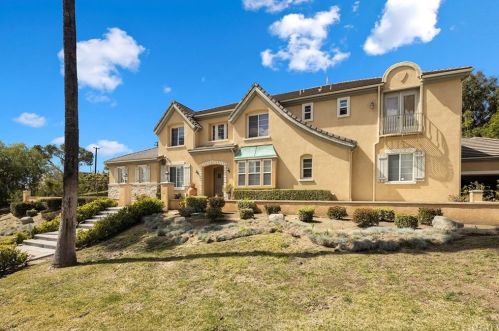 1235 El Paseo, La Habra, CA 90631-8372