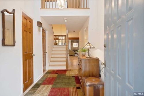 119 Macleish Ct, Mahwah NJ  07430-3175 exterior