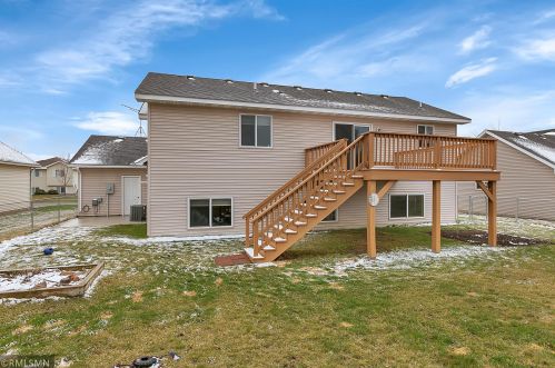 1251 Stone Ridge Rd, Sauk Rapids MN  56379-2583 exterior