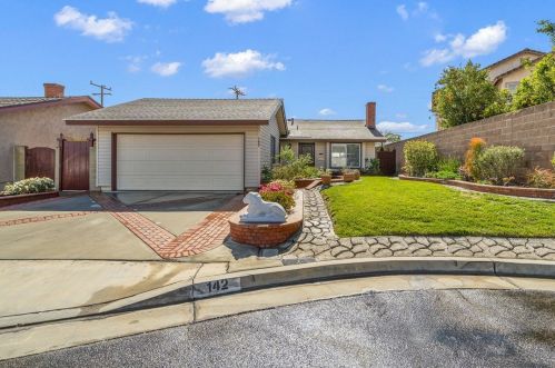 142 230th St, Long Beach, CA 90745-4825