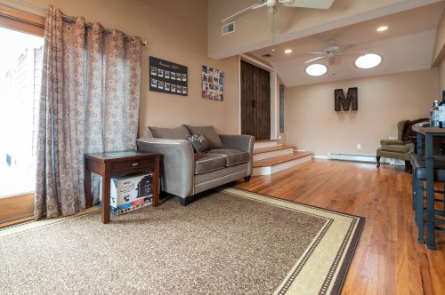 331 Sunset Dr, Pelican Island NJ  08751-2242 exterior