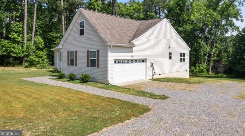 84 Cove Ln, Montross VA  22520-4026 exterior