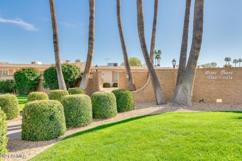 17250 105th Ave, Sun City, AZ 85373-1950