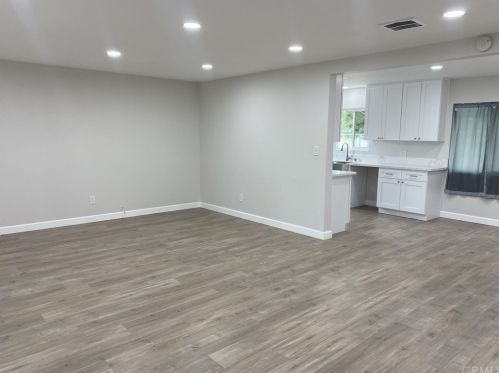 1924 Hunter Rd, Colton CA  92324-1312 exterior