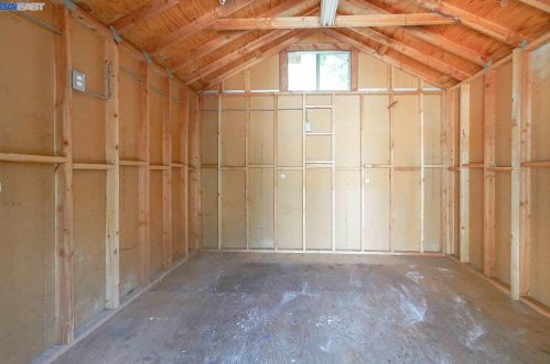 22174 Western Blvd, Hayward CA  94541-3839 exterior