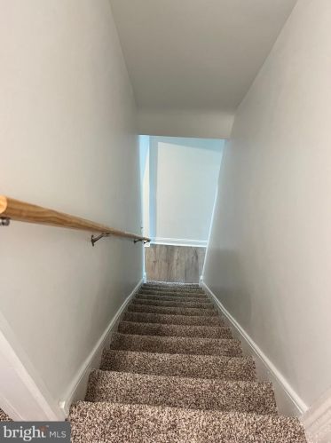 21 Sussex St, Gloucester NJ  08030-1725 exterior