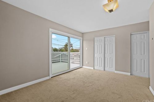 234 68th St, Long Beach CA  90805-1212 exterior