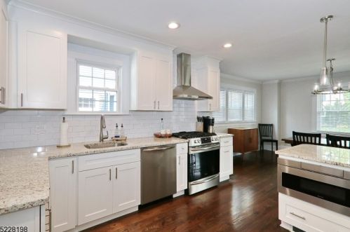 210 Mountainview Ave, Scotch Plains NJ  07076-1418 exterior