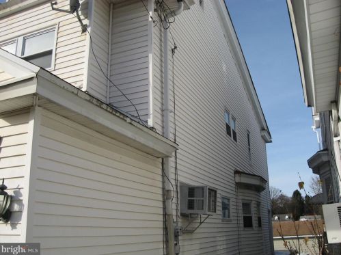 2074 Market St, Primrose, PA 17901-1929