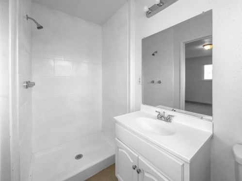 2707 Stanislaus St, Riverbank CA  95367-2238 exterior