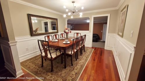 7 Bedle Rd, Hazlet NJ  07730-1209 exterior