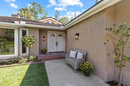 19 Stillwater, Irvine, CA 92603-3426