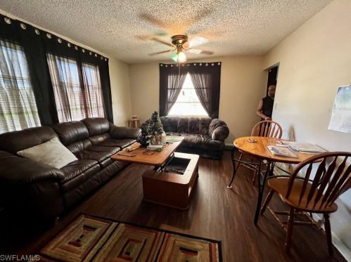 18 Pinewood Blvd, Lehigh Acres FL  33936-7304 exterior