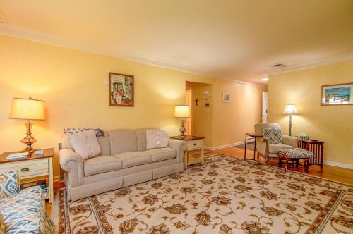 22 Little Harbor Rd, Mount Sinai NY  11766-1208 exterior