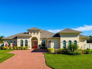 6388 Highlands In The Woods Ave, Lakeland, FL 33813-3805
