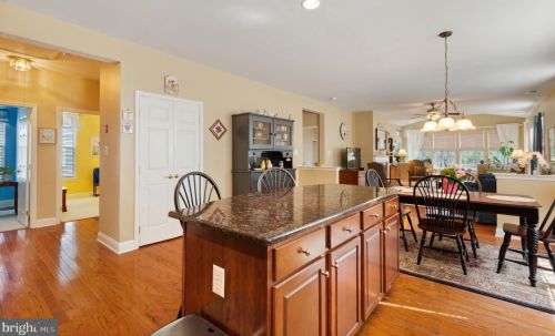 122 Somerfield Rd, Swedesboro NJ  08085-2504 exterior