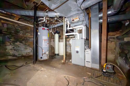 217 Spring Ave, Bellefontaine OH  43311-1803 exterior