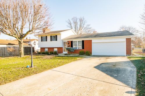 228 Oakdale Ct, West Jefferson, OH 43162-1024