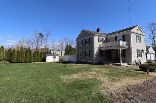 1 Orchard Rd, Farmington CT  06032-2518 exterior