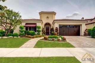 1800 Embarcadero Ln, Bakersfield, CA 93311-3151