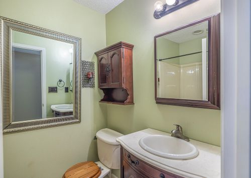 412 Millard Gainey Rd, Defuniak Springs FL  32435-4485 exterior