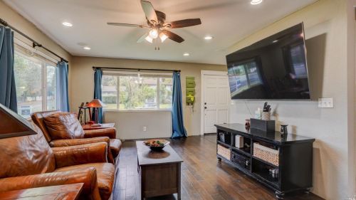 245 Wykoff Dr, Vacaville CA  95688-3546 exterior