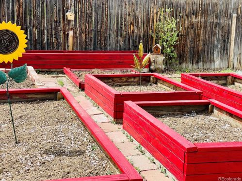 2635 Irving St, Denver CO  80219-5828 exterior