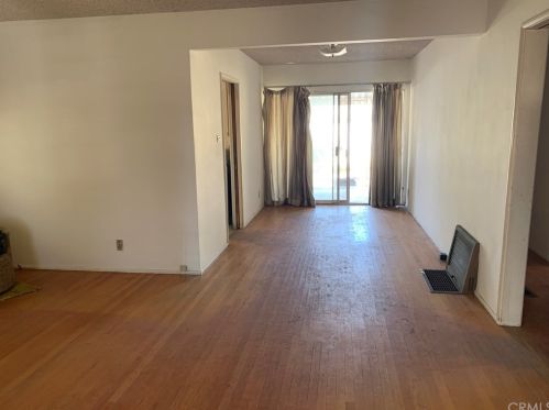 1263 Thompson Ave, Glendale CA 91201-1230 exterior