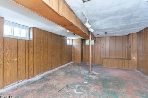 16 Irving Ter, Bloomfield NJ  07003-3811 exterior