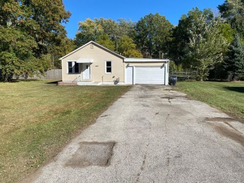 2455 Howard St, Gary, IN 46405-1620