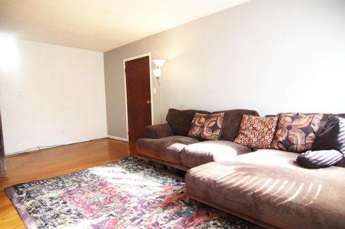 212 Sussex St, East Newark, NJ 07029-2124