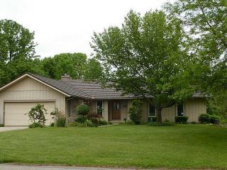 1705 Stockham Dr, Piqua, OH 45356-9518