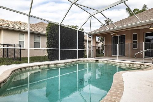 2245 Sonoma Dr, Nokomis FL  34275-5807 exterior