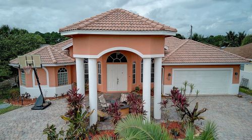 726 Orchid St, Fort Pierce, FL 34983-8311