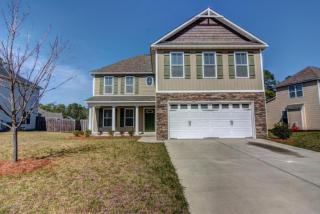 6089 Blue Ray Dr, Belville, NC 28451-9495