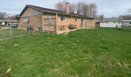 4450 Glendale Dr, Stonelick, OH 45103-1510