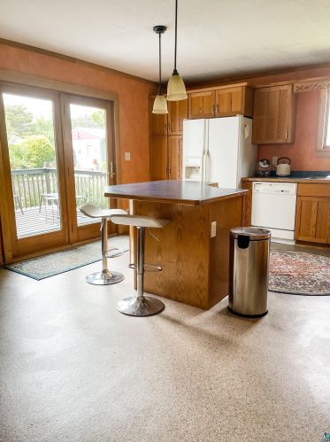 5209 London Rd, Duluth, MN 55804-2416
