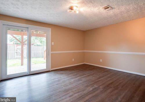 7413 Aspenpark Rd, Lorton VA  22079-1848 exterior