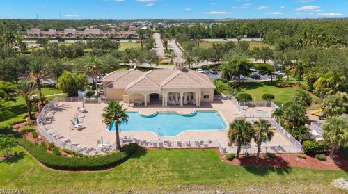 8625 Athena Ct, Lehigh Acres, FL 33971-3753