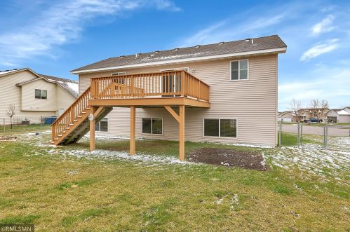 1251 Stone Ridge Rd, Sauk Rapids MN  56379-2583 exterior