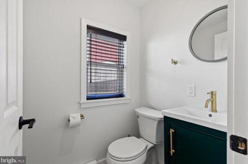634 1st St, Lancaster PA  17603-3622 exterior