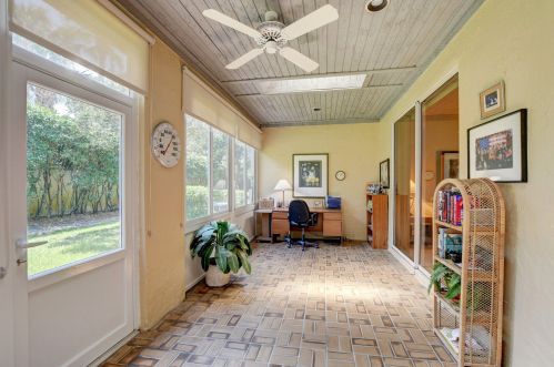 6798 Via Regina, Boca Raton FL  33433-3927 exterior